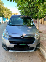 voitures-citroen-berlingo-2019-oued-fodda-chlef-algerie