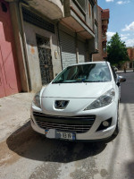 voitures-peugeot-207-2013-setif-algerie