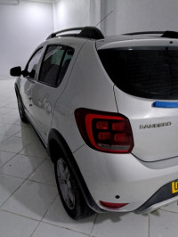 voitures-dacia-sandero-2018-stepway-khenchela-algerie