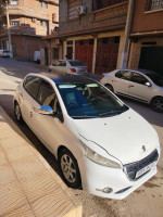 voitures-peugeot-208-2014-active-bir-el-djir-oran-algerie