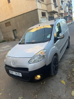 utilitaire-peugeot-partner-b9-2016-bordj-menaiel-boumerdes-algerie