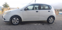 voitures-chevrolet-aveo-5-portes-2012-adekar-bejaia-algerie