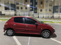 voitures-peugeot-206-2005-bordj-el-kiffan-alger-algerie