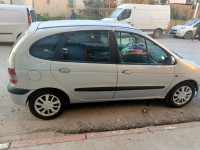 voitures-renault-scenic-2003-dti-ain-el-turc-bouira-algerie