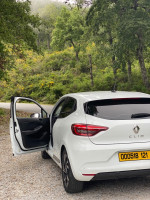 voitures-renault-clio-5-2021-hybrid-jijel-algerie