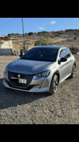 voitures-peugeot-208-2023-gt-ain-el-turck-oran-algerie