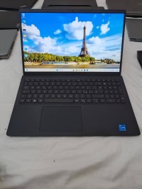 كمبيوتر-محمول-dell-vostro-3520-i5-1235u-16-gb-512-nvme-156-باتنة-الجزائر