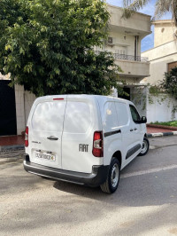 voitures-fiat-doblo-3-place-2024-blida-algerie