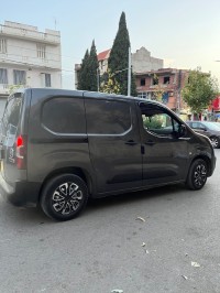 السيارات-النفعية-fiat-doblo-2023-سطيف-الجزائر