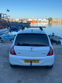 cars-renault-clio-campus-2013-extreme-beni-zid-skikda-algeria