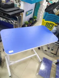 Table medical a manger en bois