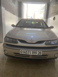 voitures-renault-laguna-1-1999-bou-saada-msila-algerie