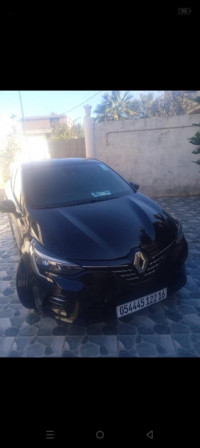 voitures-renault-clio-4-2022-meftah-blida-algerie