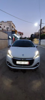 citadine-peugeot-208-2018-allure-facelift-belkheir-guelma-algerie