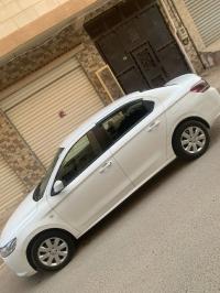 سيارات-peugeot-301-2013-allure-البويرة-الجزائر