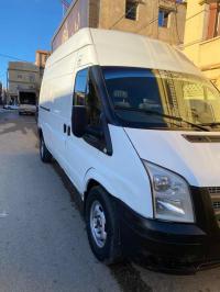 fourgon-ford-transit-2013-kolea-tipaza-algerie