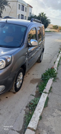 voitures-renault-kangoo-2021-larbaa-blida-algerie