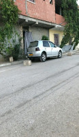 moyenne-berline-volkswagen-golf-4-1998-chebli-blida-algerie