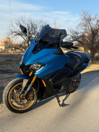 motos-et-scooters-yamaha-tmax-560-2021-ngaous-batna-algerie