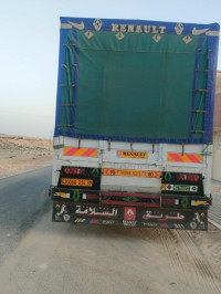 camion-midsummer-220-renault-2014-el-oued-algerie