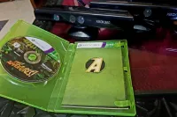 Kinect xbox360 + cd aventure kinect originale 