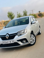 berline-renault-symbol-2018-made-in-bladi-tlemcen-algerie