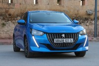سيارات-peugeot-208-2022-gt-line-قالمة-الجزائر