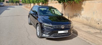 voitures-volkswagen-tiguan-2017-carat-bouira-algerie