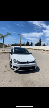 voitures-volkswagen-golf-7-2015-blida-algerie