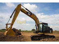 قسنطينة-الجزائر-آلة-caterpillar-sur-chen-2014