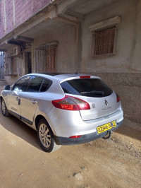 voitures-renault-megane-3-2010-chettia-chlef-algerie