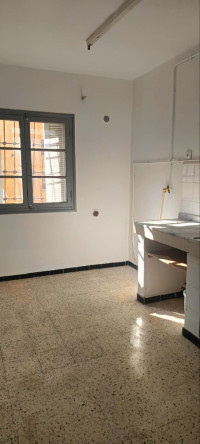 appartement-vente-f3-alger-bir-mourad-rais-algerie