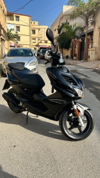 motos-et-scooters-yamaha-nitro-2018-ain-benian-alger-algerie