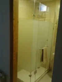 Aménagement en vitres et pvc