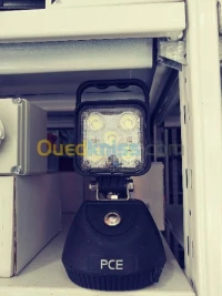 Projecteur portatif LED avec batterie 