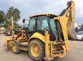 LOCATION RETROCHATRGEUR CATERPILLAR 42