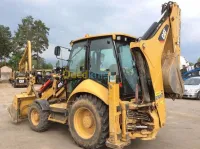 LOCATION RETROCHATRGEUR CATERPILLAR 42