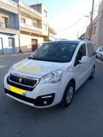 oran-algerie-commerciale-peugeot-partner-tepee-2017