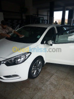 voitures-kia-cerato-2015-sx-cherchar-khenchela-algerie