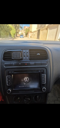 voitures-volkswagen-polo-2012-bordj-el-kiffan-alger-algerie