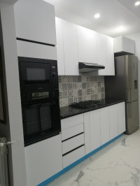 meubles-de-cuisine-sur-mesure-hi-gloss-et-mdf-kouba-alger-algerie