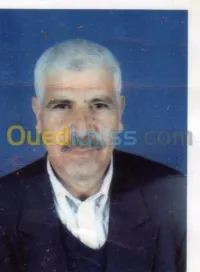 chauffeur / caissier d'agence.