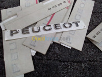 accessoires-interieur-monogramme-lettre-peugeot-original-bachdjerrah-alger-algerie