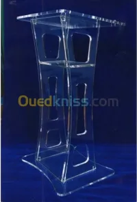 PRESENTOIRE & SUPPORT EN PLEXIGLAS