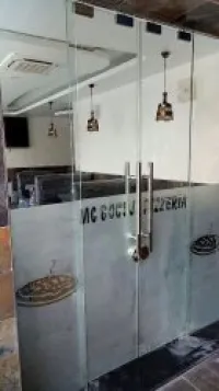 Façade en verre trempi 