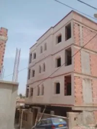 Briquettage et revetement de mur