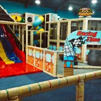 PARC DE JEUX POUR ENFANTS 