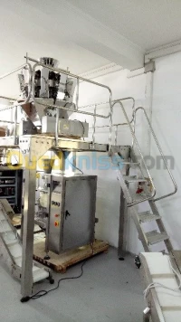 Machine de conditionnement multi-téte