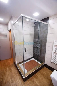 CABINE DE DOUCHE 