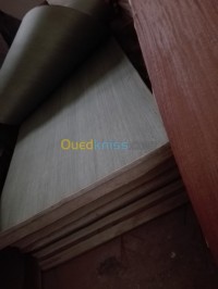 قسنطينة-الجزائر-نجارة-و-أثاث-plaquage